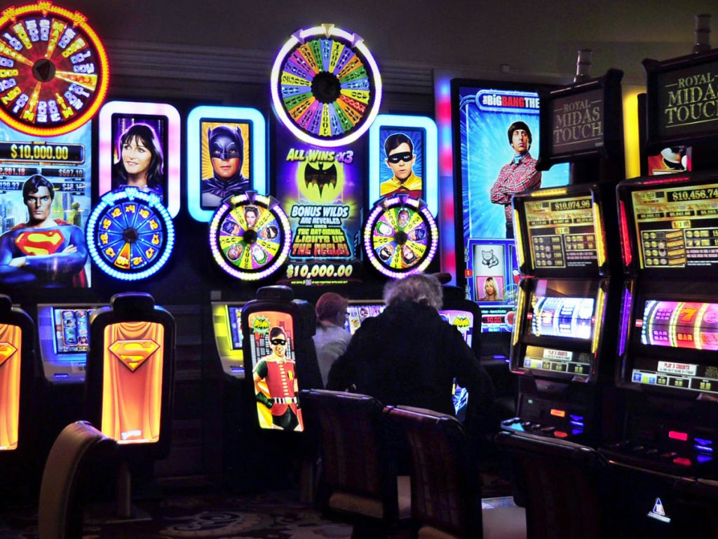 Can You Predict Wins in Modern Online Slot Games?